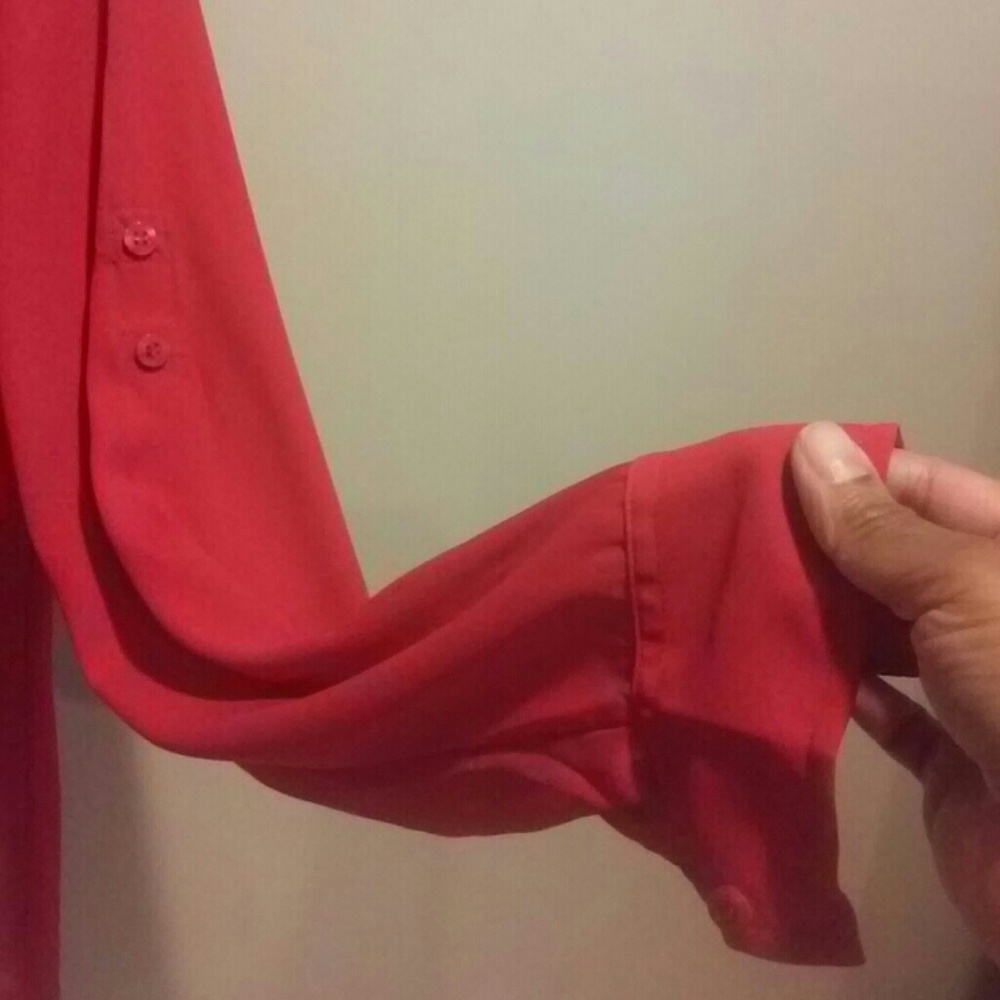 Red button down blouse - Picture 4 of 5
